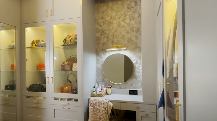 Tempat make up