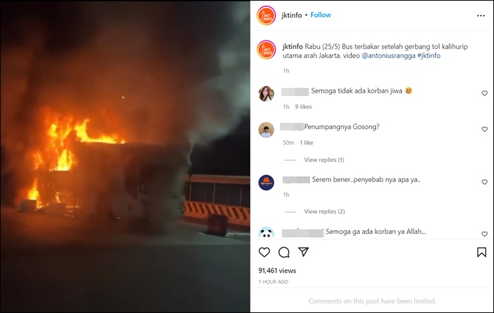 Bus terbakar