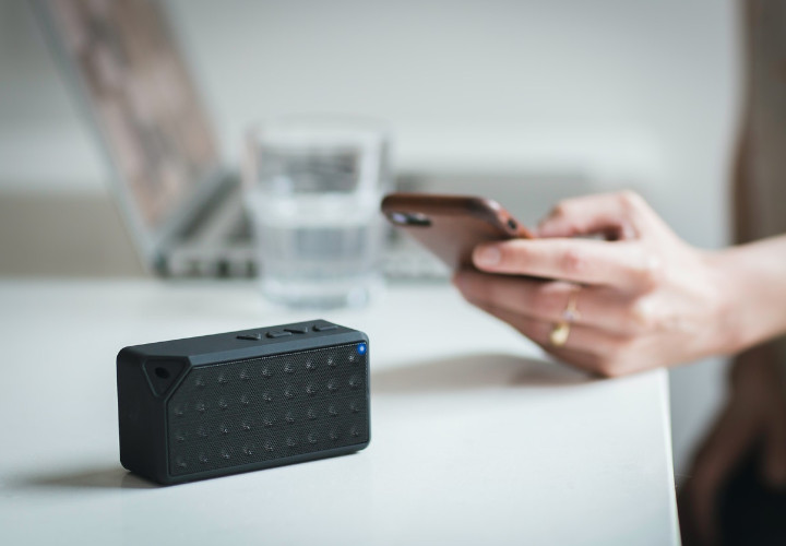Koneksi Speaker Bluetooth