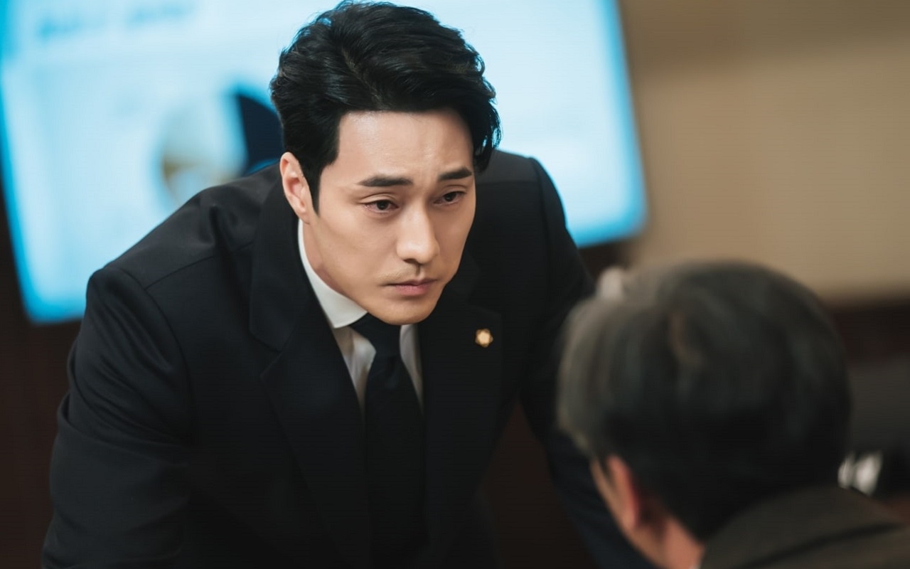 Akting So Ji Sub Tuai Pujian Selangit Meski Perankan Karakter Sulit di 'Doctor Lawyer'