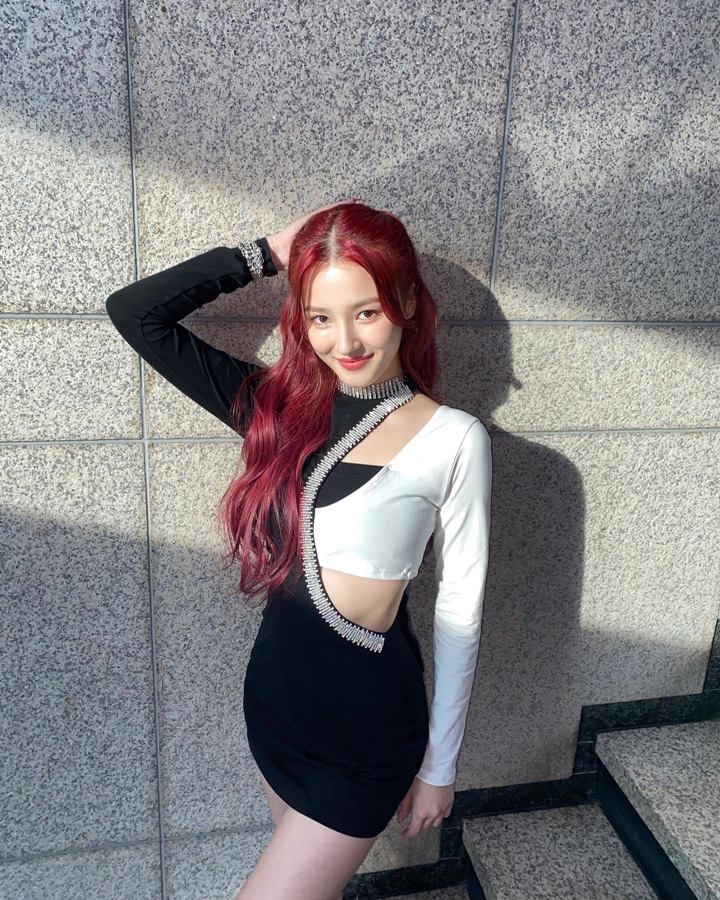 Nancy MOMOLAND