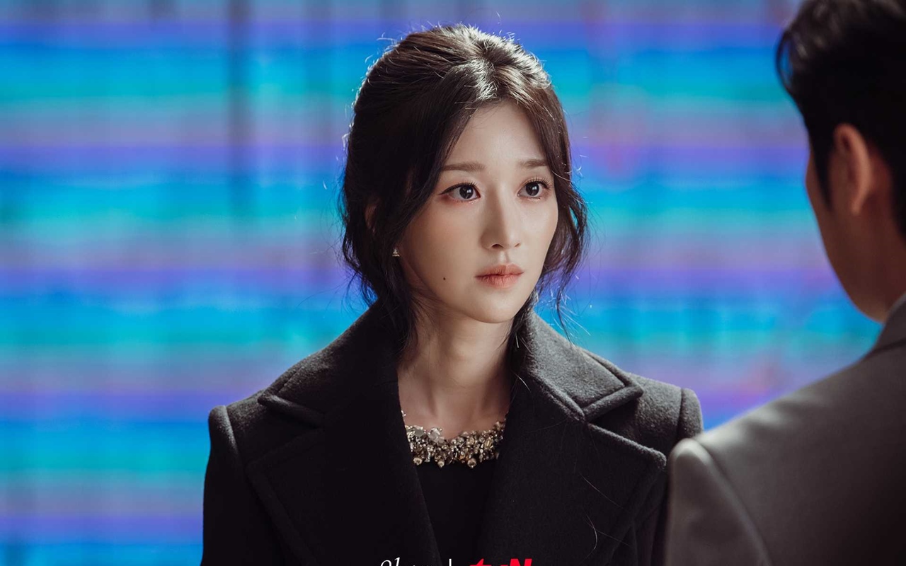 Adegan Seksual Seo Ye Ji Dengan Suami Untuk Goda Pria Lain di 'Eve' Buat Bingung
