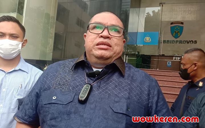 Razman Arif Nasution Buka Suara Soal Foto Medina Zein Di RSJ Yang Sempat Viral