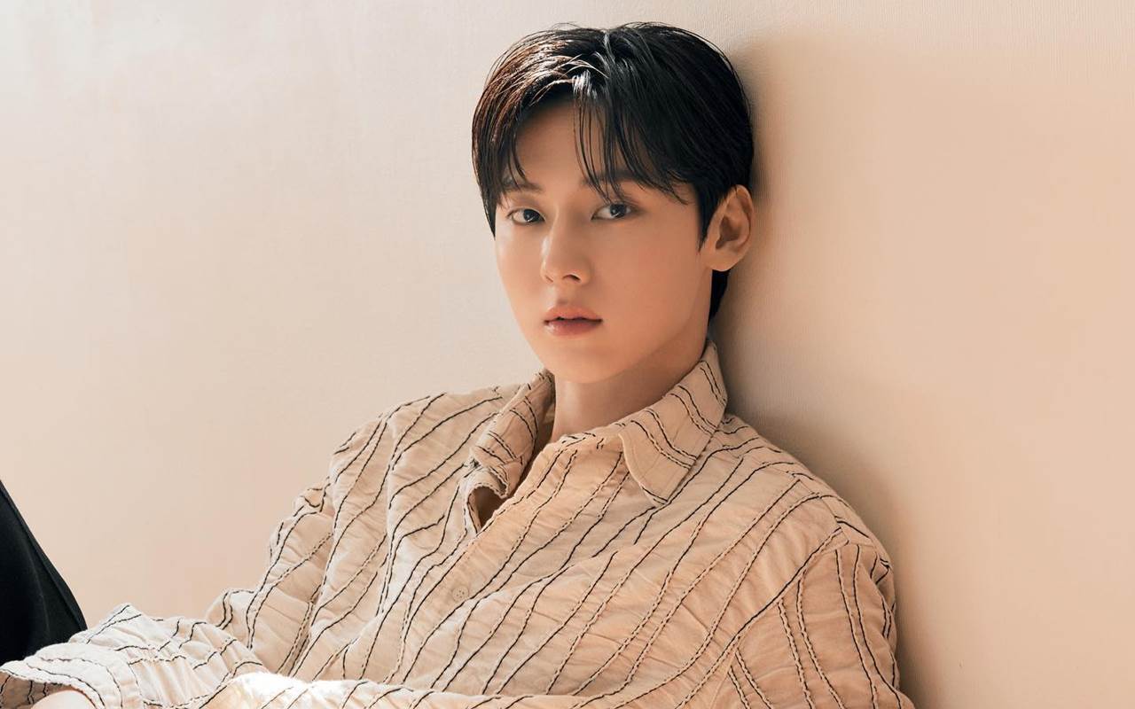 Langkah-Langkah Perawatan Hwang Minhyun eks NU'EST Demi Hilangkan Kerutan Wajah