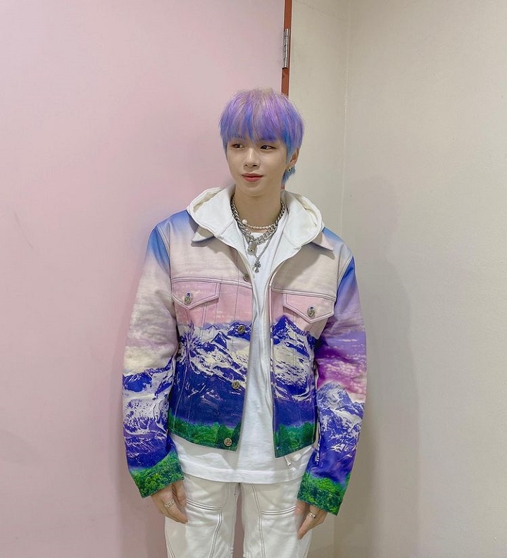 Interaksi Manis Dengan Fans