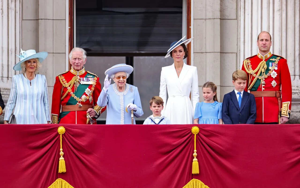 Imbas Ketidakhadiran Ratu Elizabeth II Dalam Upacara Yobel, Timbulkan Catatan Simbolis