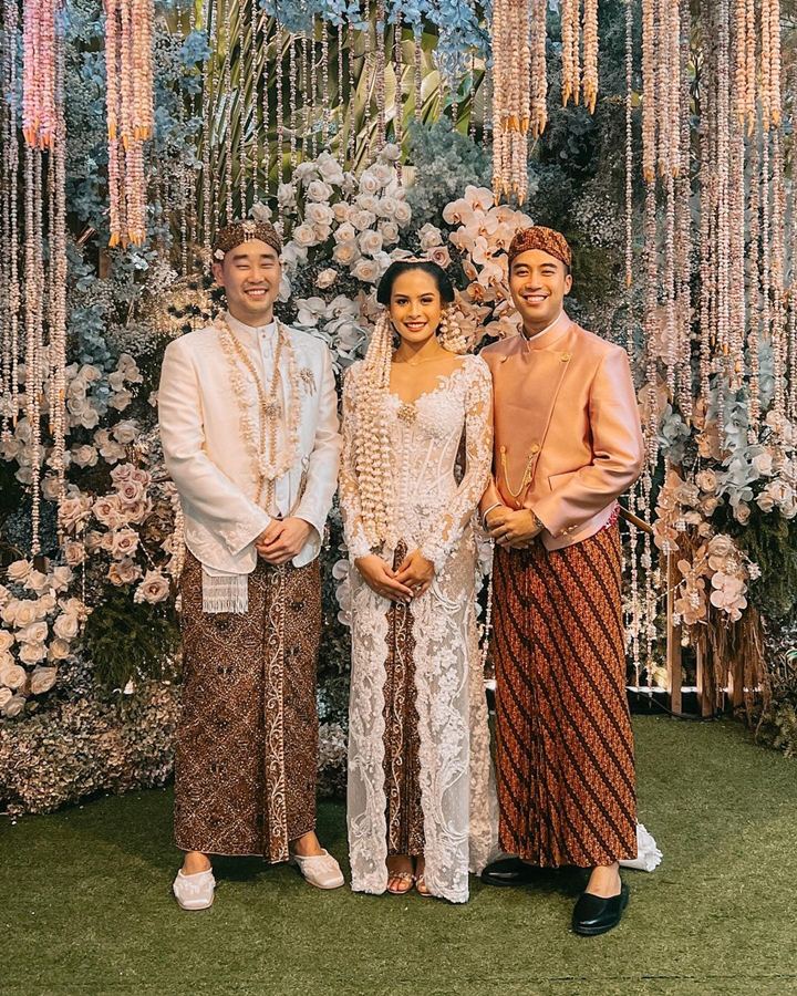 Jadi <i>Bridesmaid</i> di Pernikahan Maudy