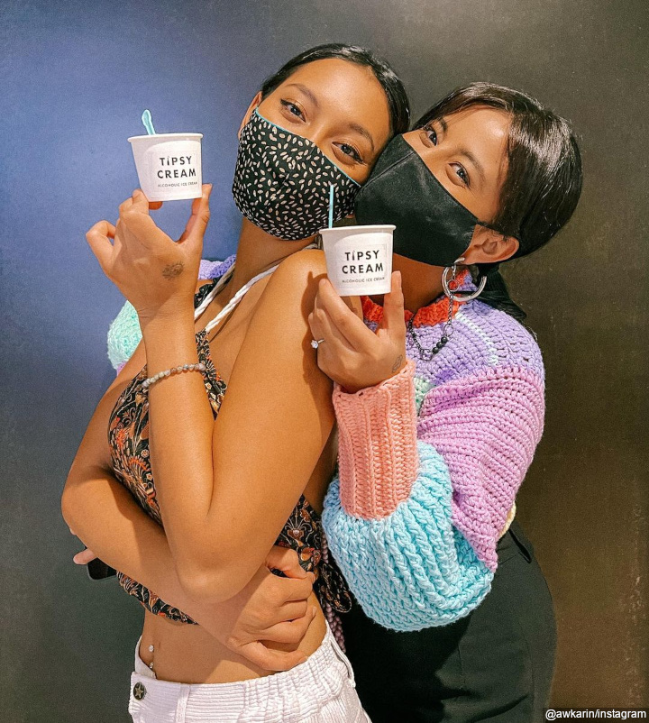 <i>Stay Tipsy</i>