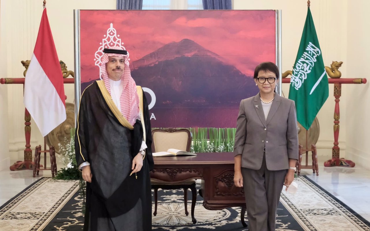 Arab Saudi Janji Tambah Kuota Haji Indonesia, Menlu Retno: Apabila Situasi Membaik