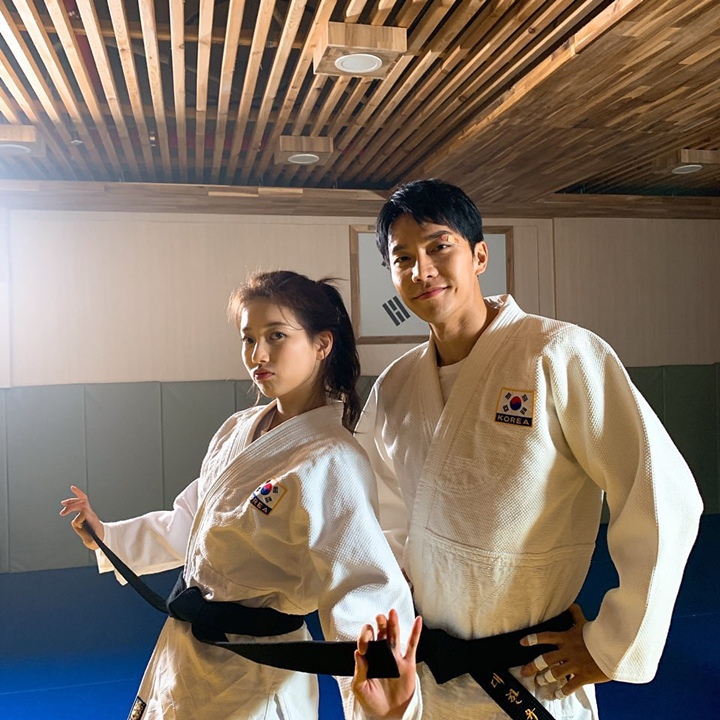Suzy - Lee Seung Gi