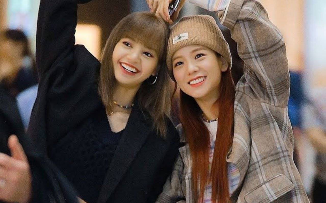 Lisa dan Jisoo BLACKPINK Hang Out Bareng Kunjungi Restoran, Penampakan Anggota BIGBANG Bikin Salfok