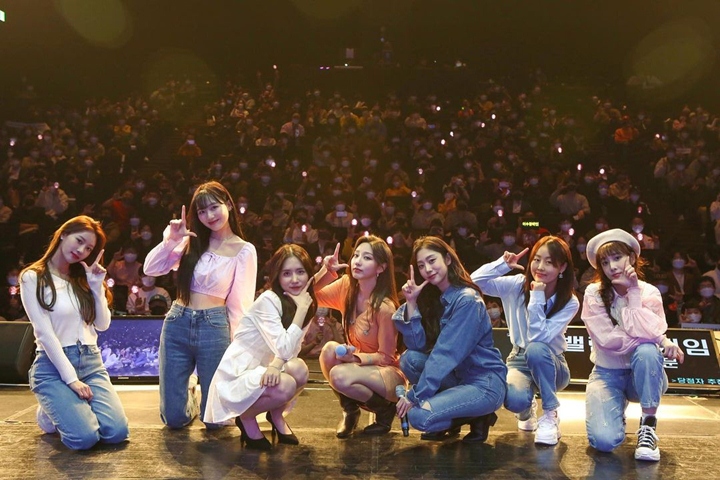 Lovelyz