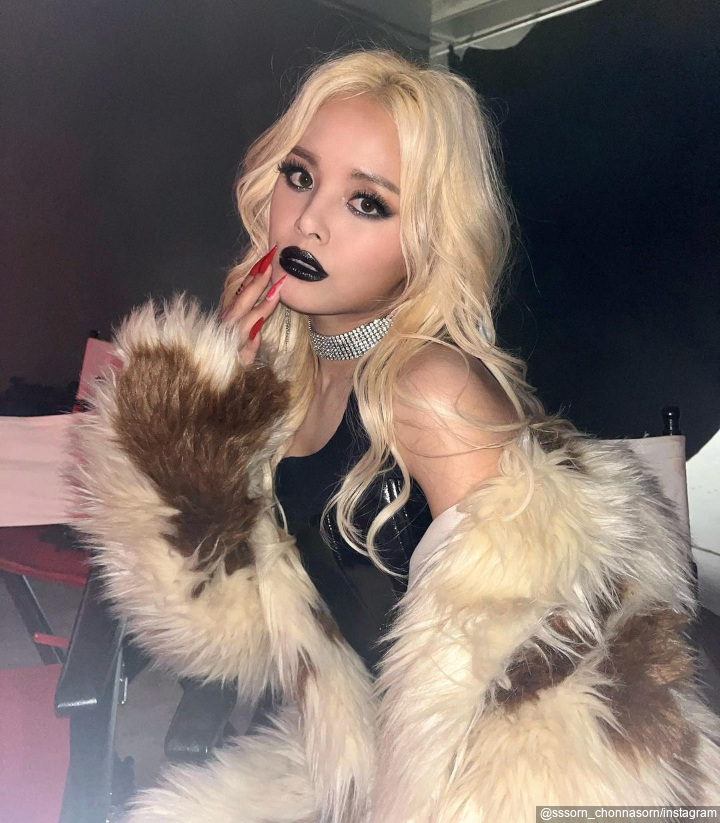 Tampil Cantik nan Glamor