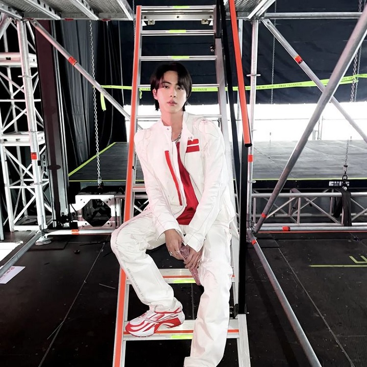 Jin BTS