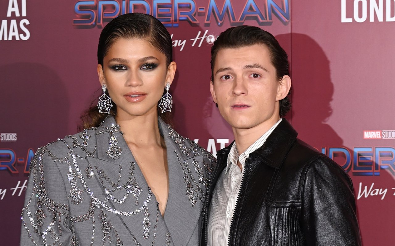 Zendaya Bereaksi Menohok Usai Mendadak Diberitakan Hamil Anak Tom Holland