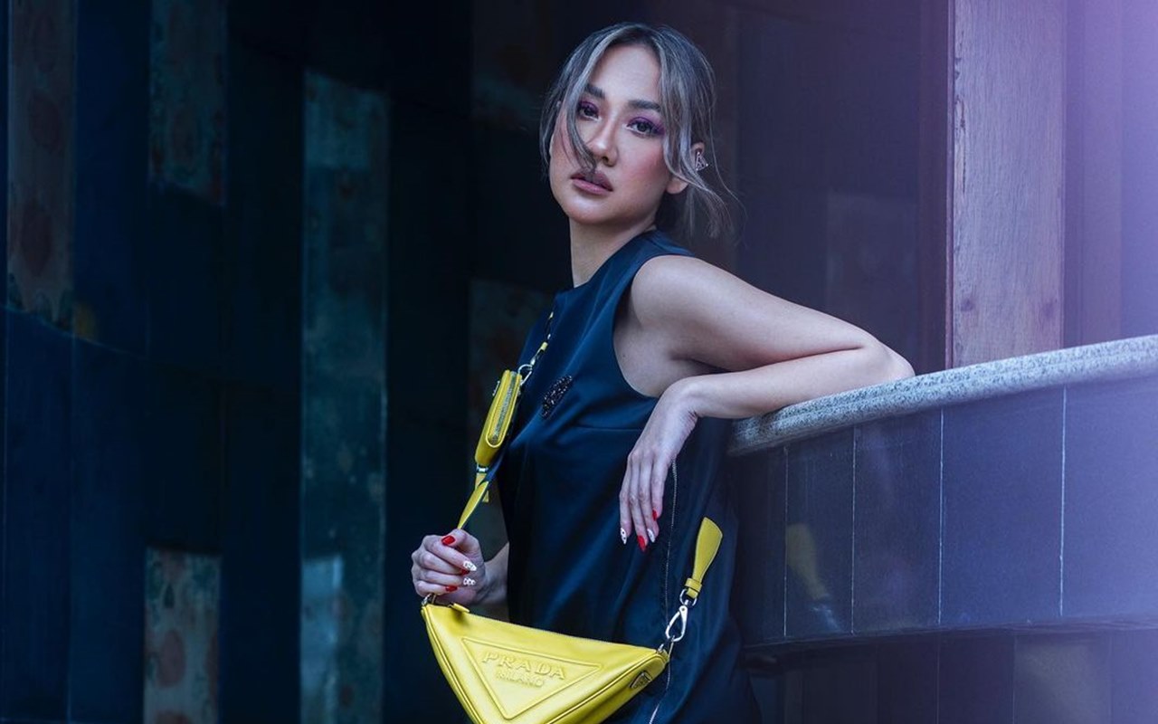Pamer Aksi Pilates, BCL 'Hot Mama' Singgung Hal Ini Sontak Tuai Acungan Jempol