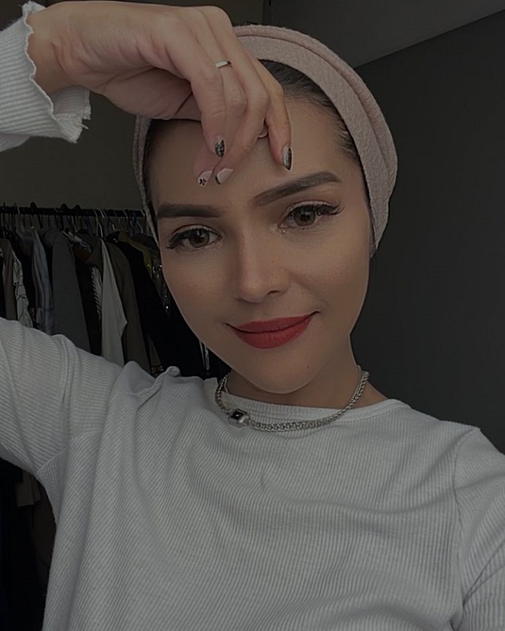 Gaya Hijab Curi Perhatian