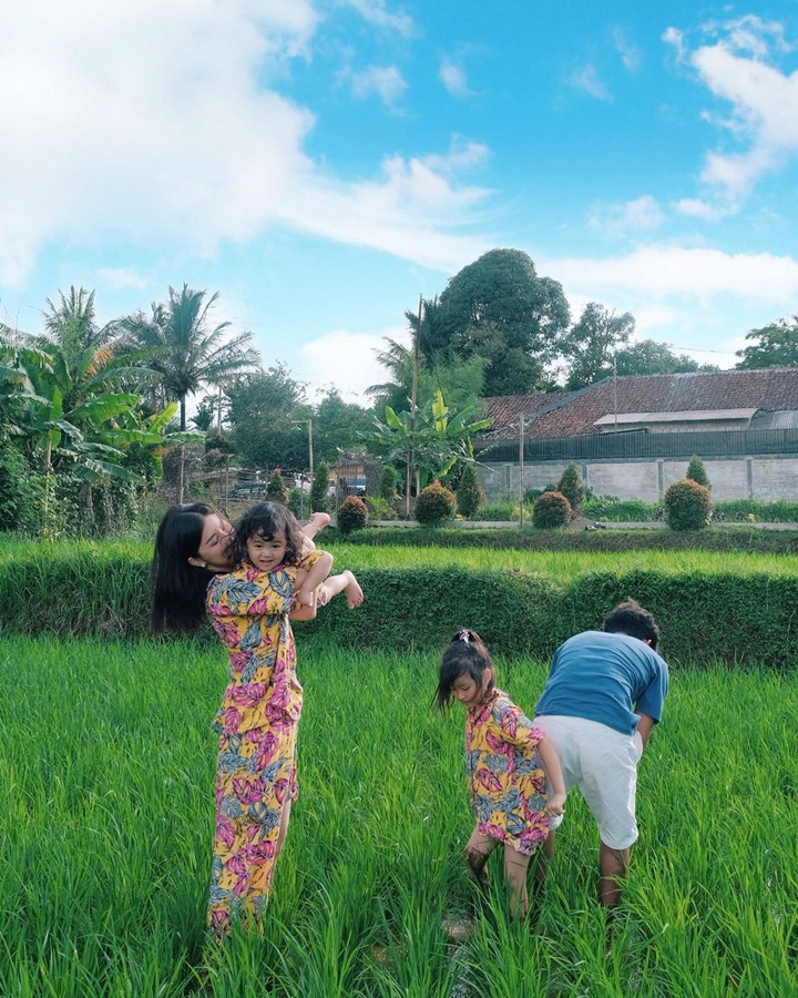 Ajari Anak Dengan Kesederhanaan