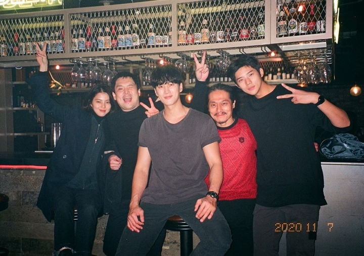 Potret Dengan Pemain Main 'My Name'