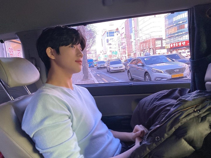 Pancarkan Pesona <i>Boyfriend Materials</i>