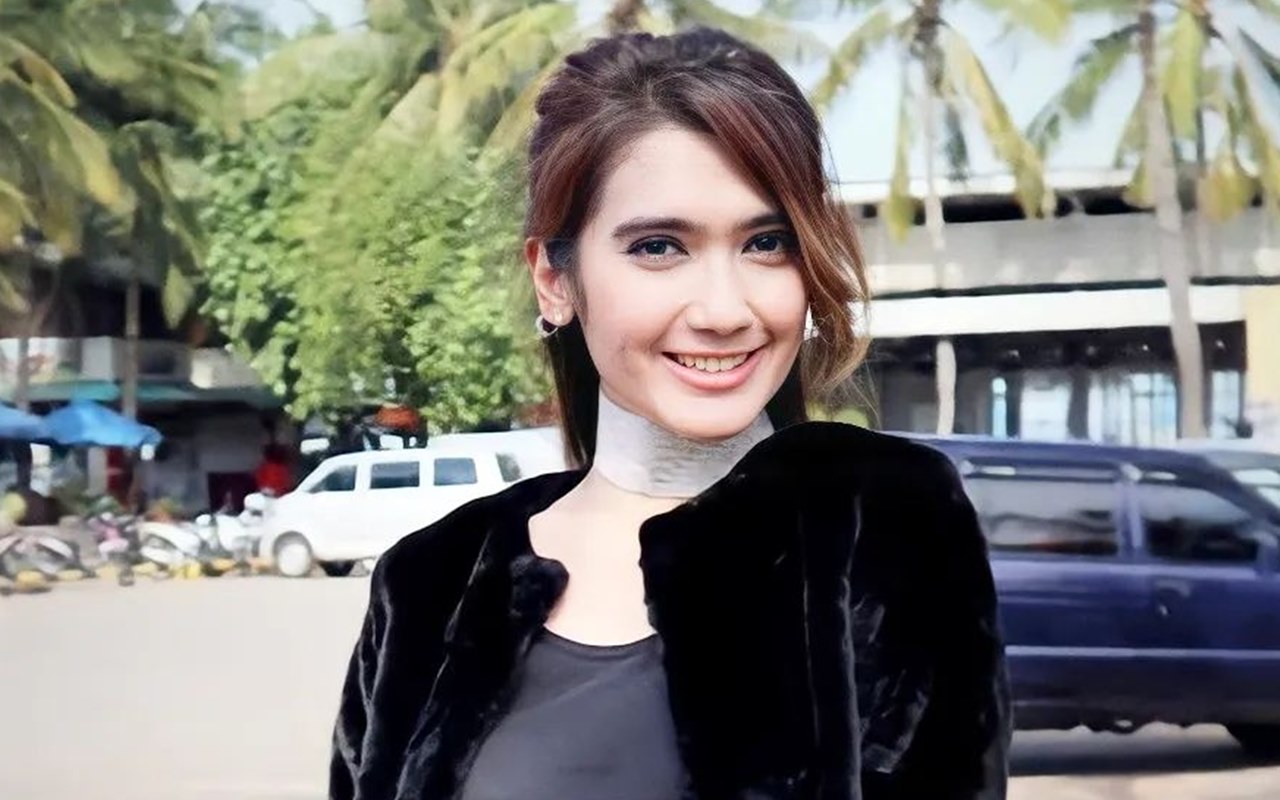 Cerita Revi Mariska Punya Pacar Baru Dari Kalangan Biasa Tinggal di Kampung, Bakal Segera Nikah?