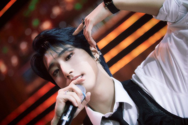 Vokal Bikin <i>Speechless</i>