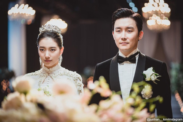 Momen Menikah dengan Suzy di ‘Anna’