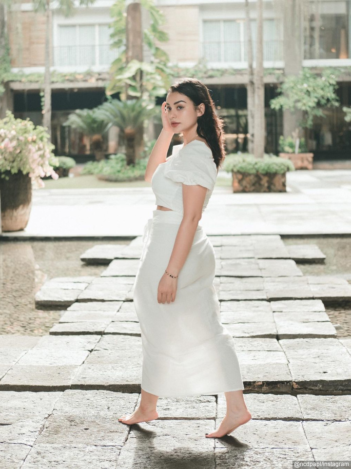 Cantik Fisik dan Hati