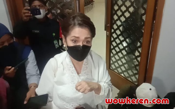 Widyawati Bongkar Kondisi Terakhir Rima Melati Sebelum Meninggal Dunia
