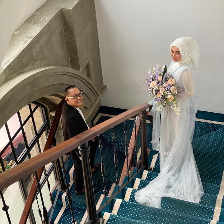 Resmi Menikah
