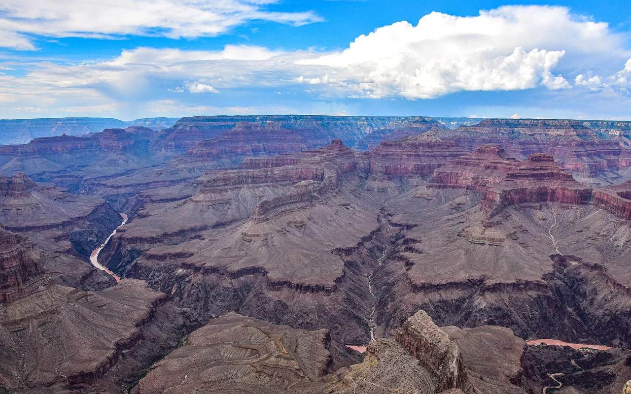 Jumlah Turis yang Mendadak Tertular Penyakit Gastrointestinal Melonjak di Grand Canyon
