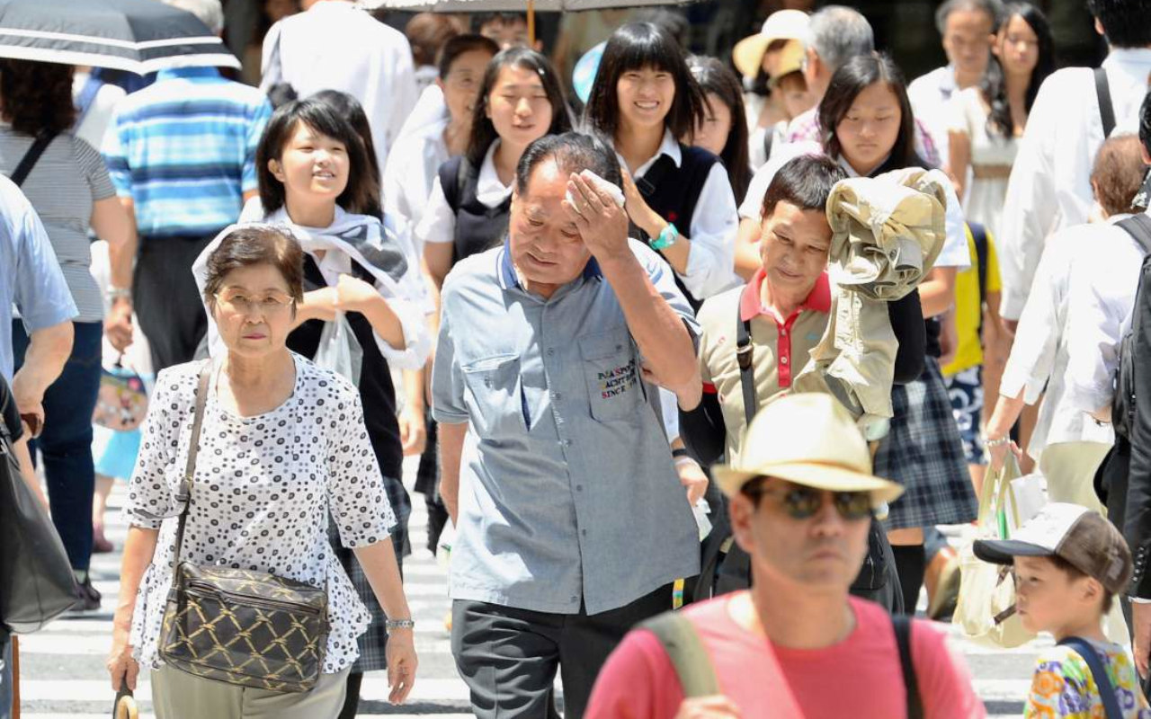 Jepang Minta Warga Hemat Listrik di Tengah Serangan Gelombang Panas