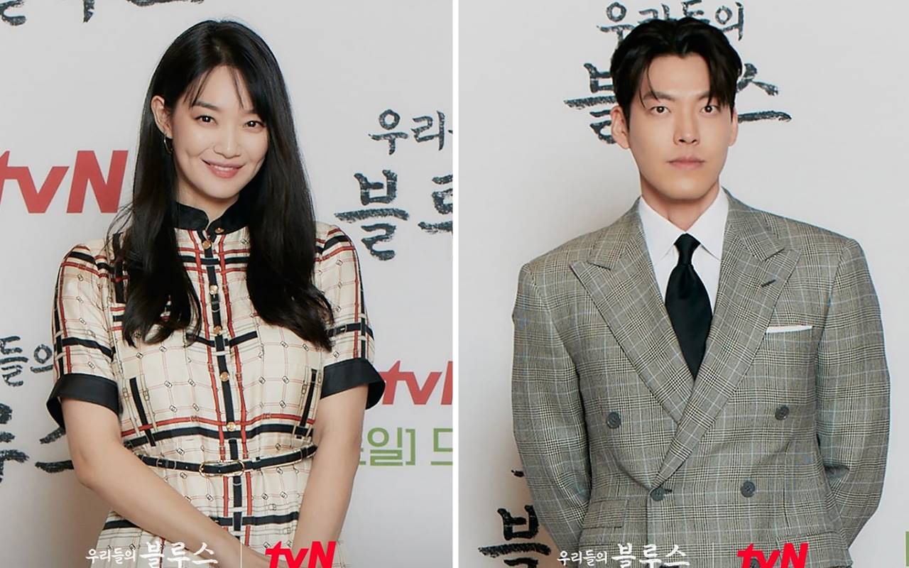 Langka, Shin Min A dan Kim Woo Bin Perdana Tertangkap Kamera Duduk Sebelahan