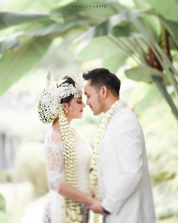 Menikah Pada November 2020
