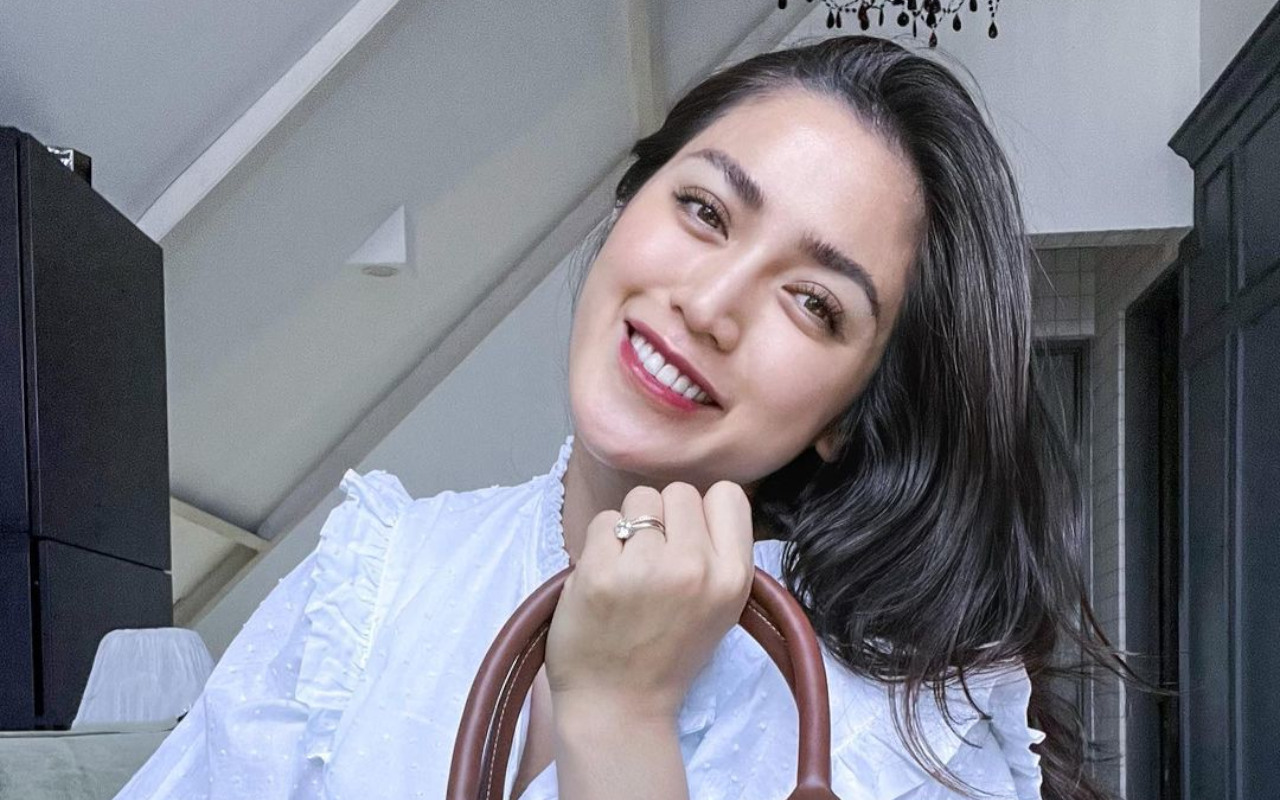 Jessica Iskandar Tampil Seksi Perlihatkan Bagian Perut Usai Melahirkan, Auranya Jadi Perbincangan