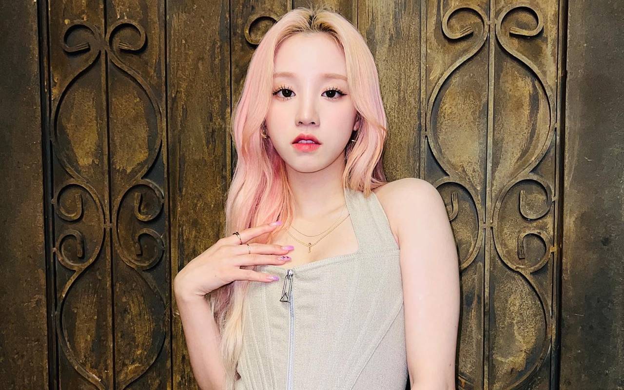 Yuqi (G)I-DLE Tanggapi Santai Perkara Belahan Bajunya Dianggap Terlalu Terbuka