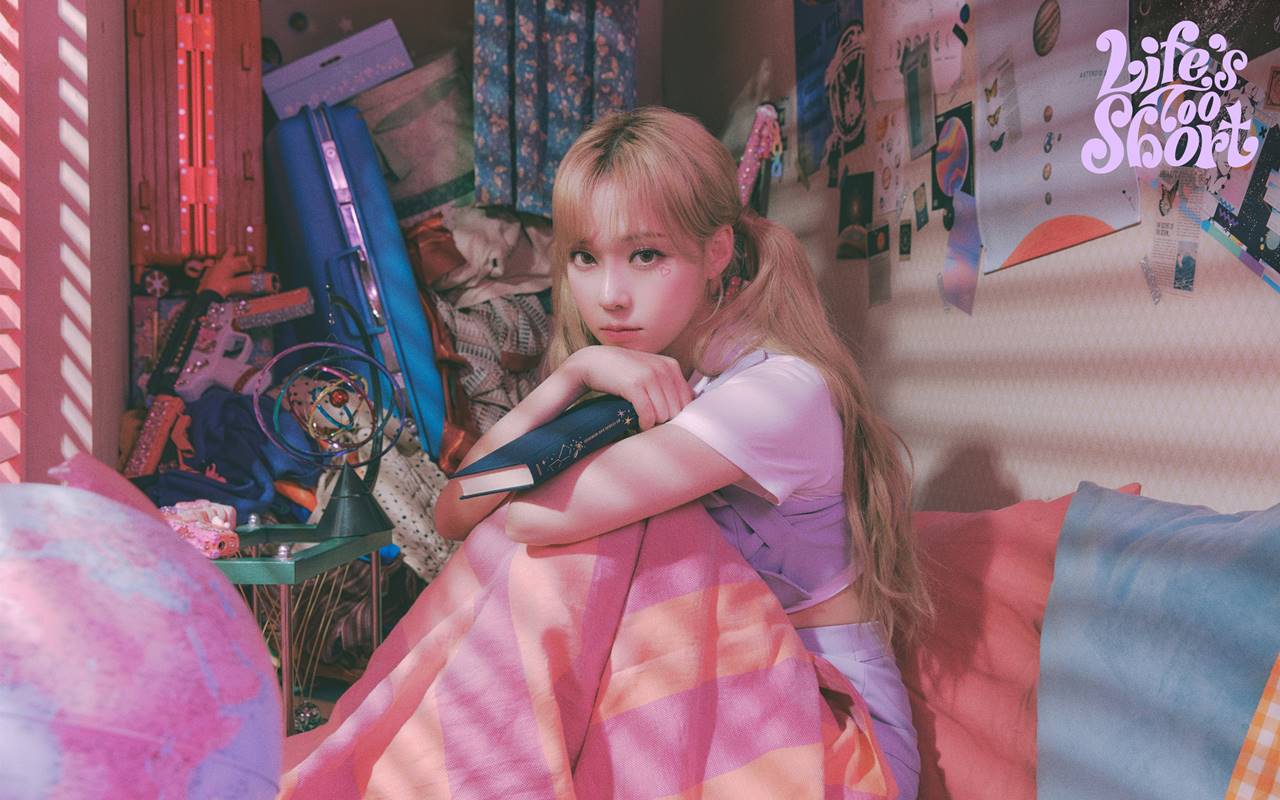 Winter aespa Dijamin Bikin Menggila jika Tampil Dewasa Ala Model di Teaser 'Life's Too Short'