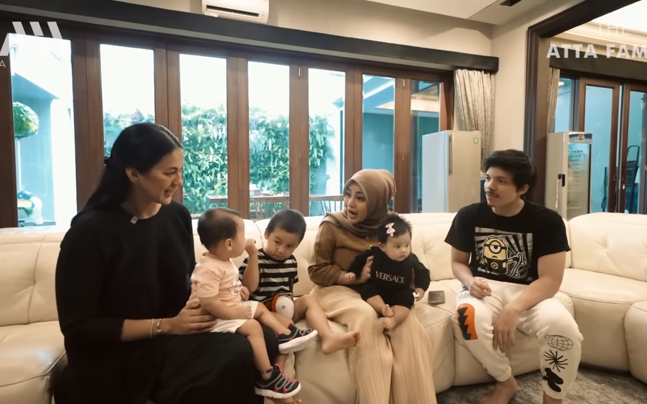 10 Momen Ikonik Ameena dan Kiano-Kenzo Wong Saat Playdate: Ada Yang Pamer Habis Sunat!