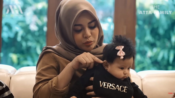 Aurel Curhat Atta Memotong Rambut Kenzo