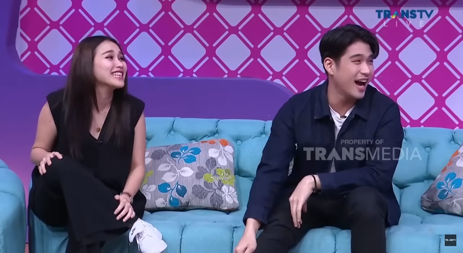 Victor Agustino Sebut Ayu Ting Ting Mirip Orang Korea, Masuk Kriteria Perempuan Idaman?