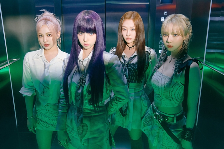 aespa Tampil Mengejutkan di Foto, Teaser MV \'Girls\' Makin Bikin Heboh Hingga Tuai Respons Begini