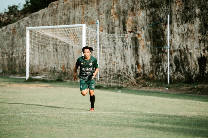Sepak Bola