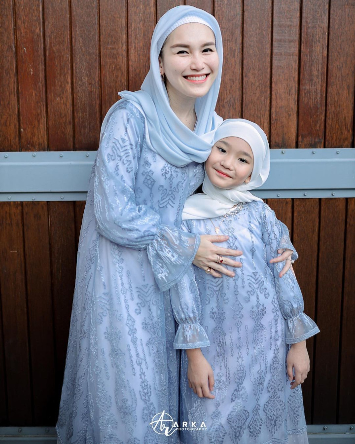 <i>A Good Mother</i>