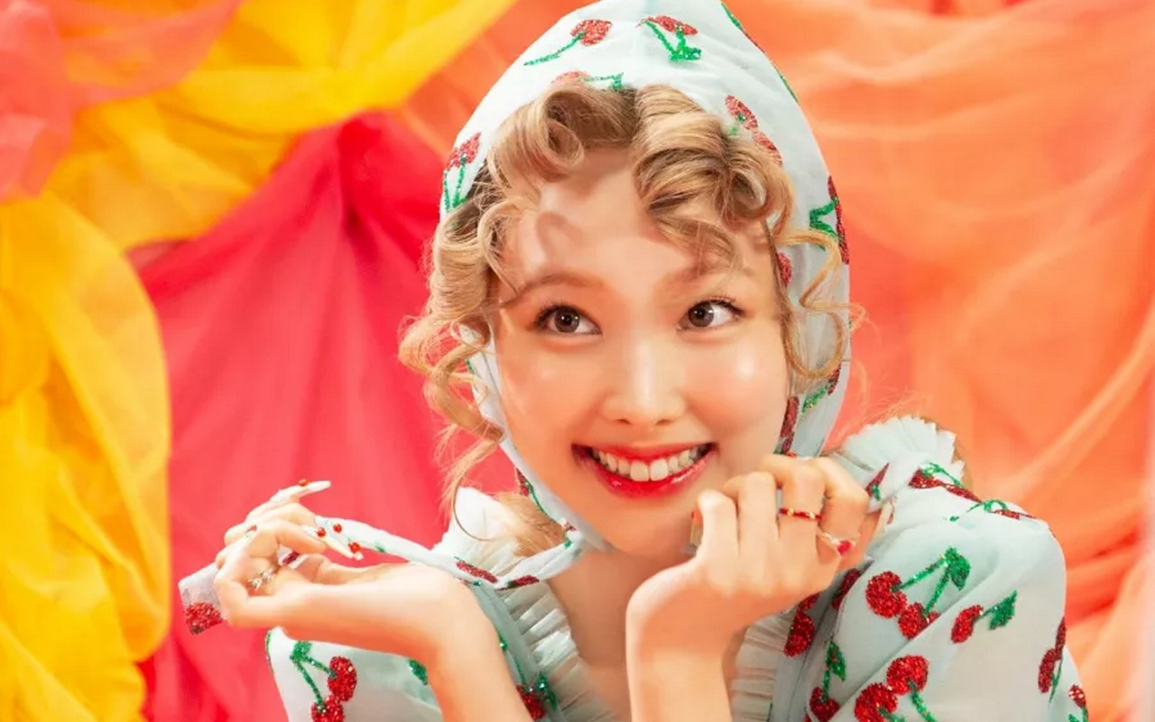 Nayeon Twice Sukses Jadi Solois Kpop Pertama Habiskan 2 Pekan di 4 Besar Billboard 200-Artist 100