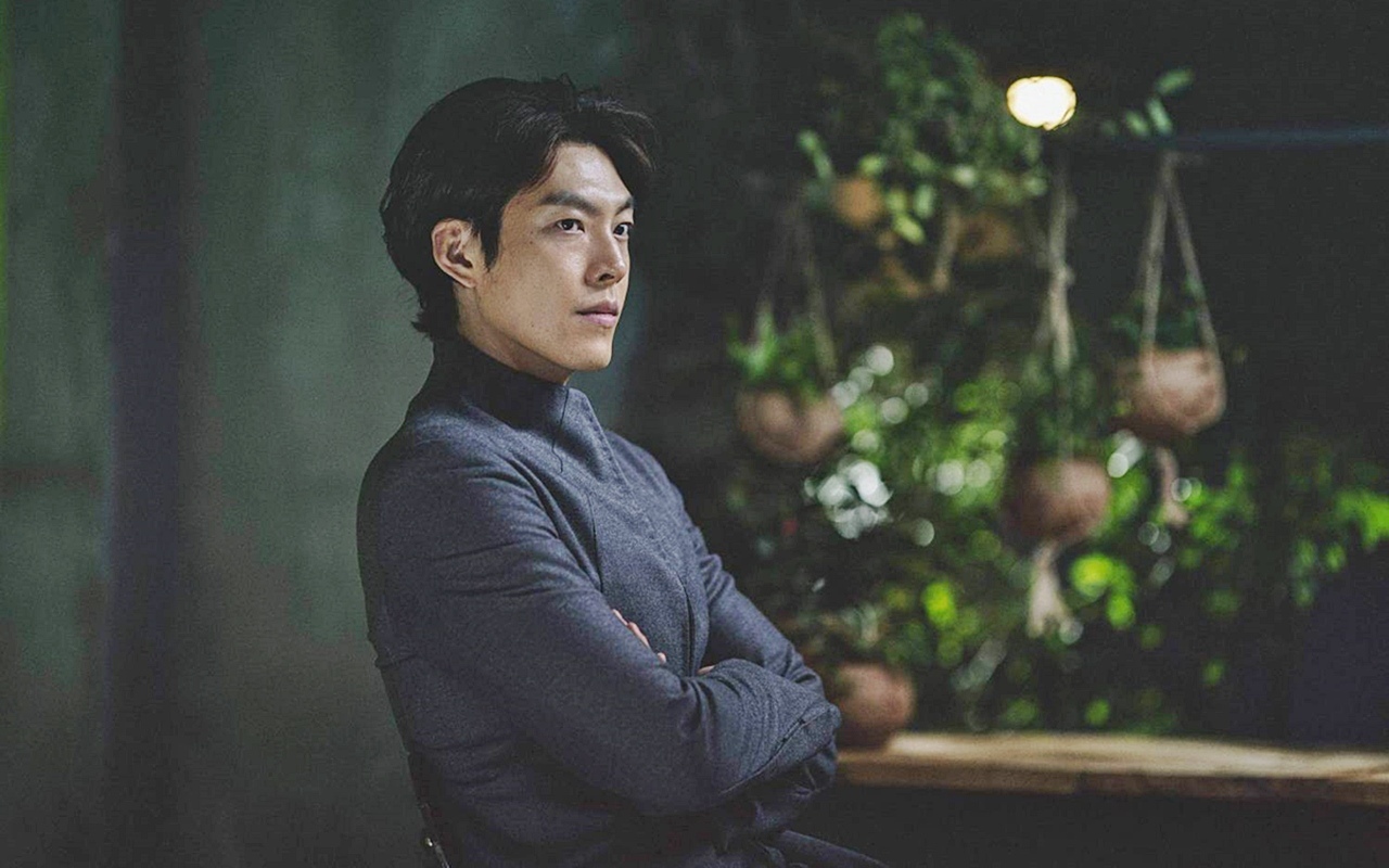 Kim Woo Bin Curhat Sangat Sulit Mainkan 4 Peran di 'Alienoid'