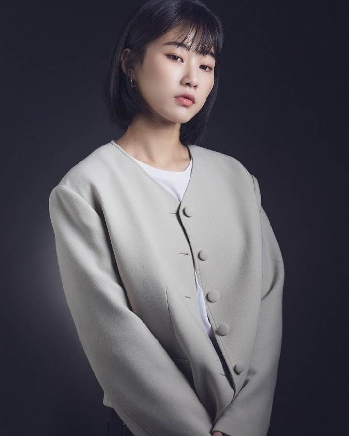 Satu Agensi Dengan Kim Hye Soo