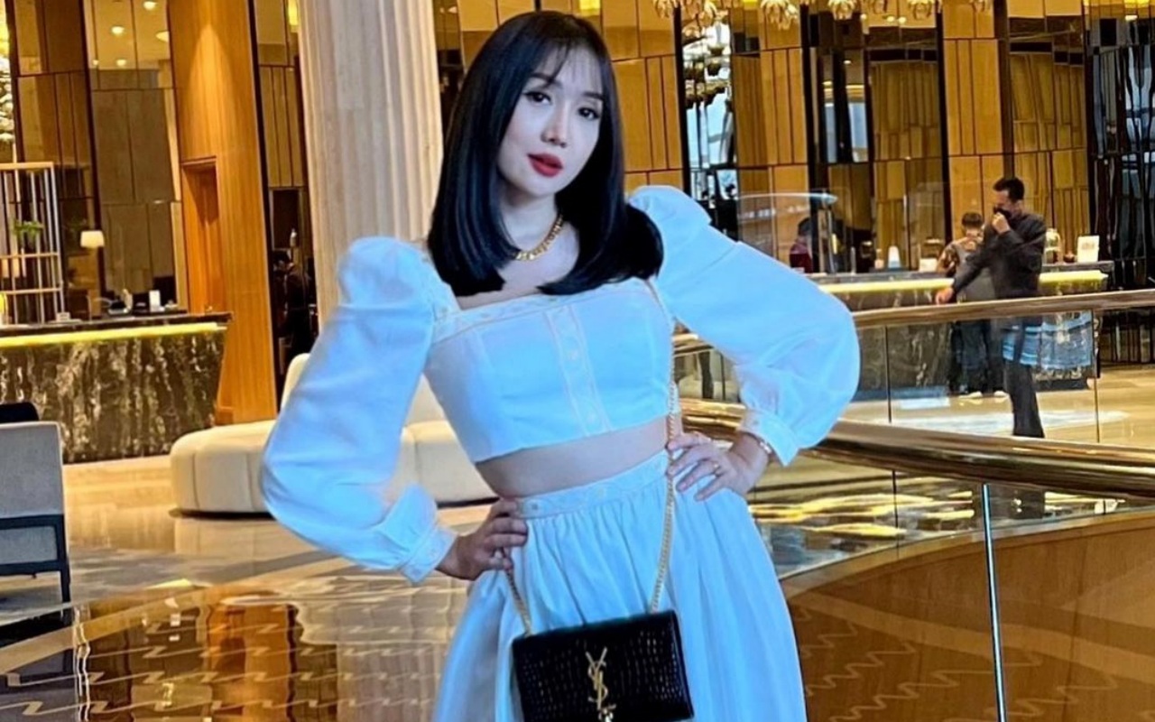 Muka Masih Bengkak, Lucinta Luna Bikin 'Ngeri' Saat Asyik Joget Kayang