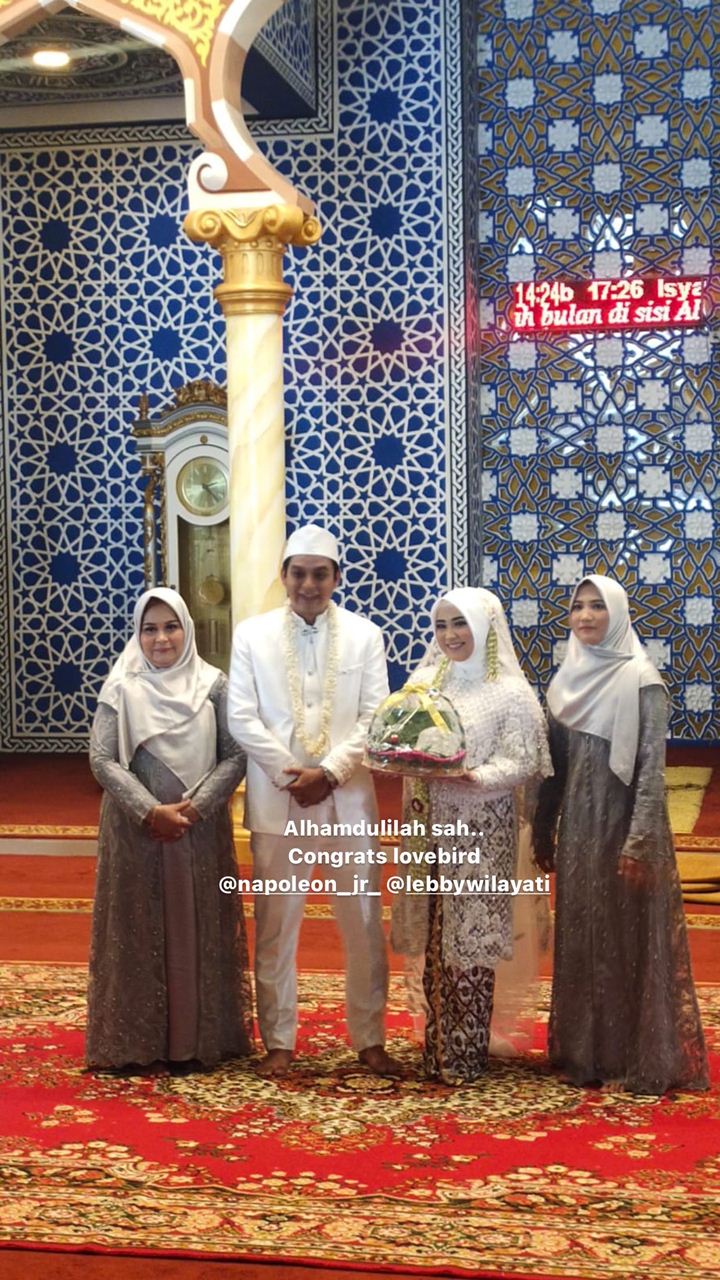 Potret Bersama Mas Kawin