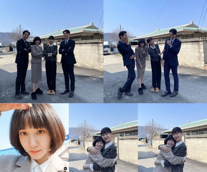 Kang Tae Oh \'Nyempil\' di Postingan Park Eun Bin Bareng Geng Hanbada \'Extraordinary Attorney Woo\'