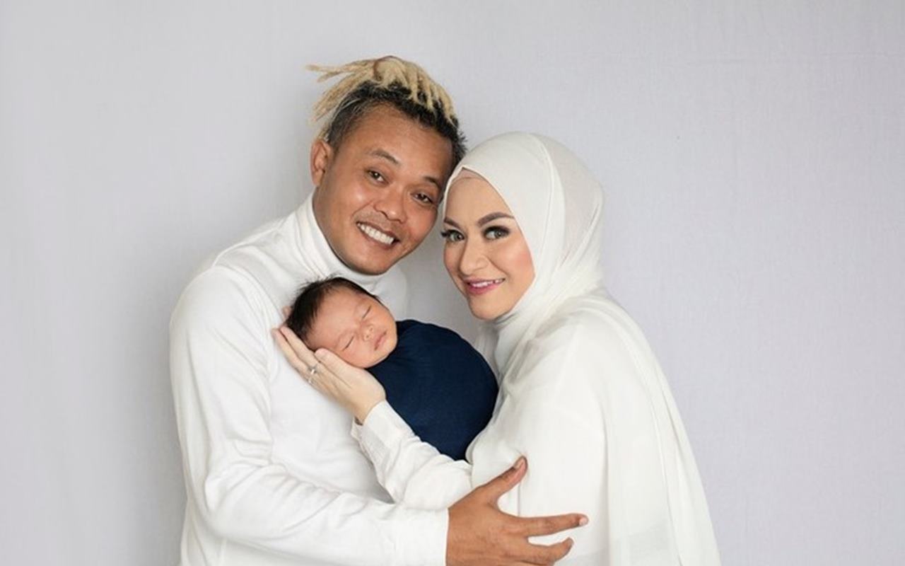 Adzam Putra Nathlie-Sule Nemplok Tenang Digendong Ustaz Kasif Heer, Malah Bikin Hati Nyesek?